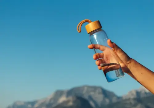 glass-water-bottle